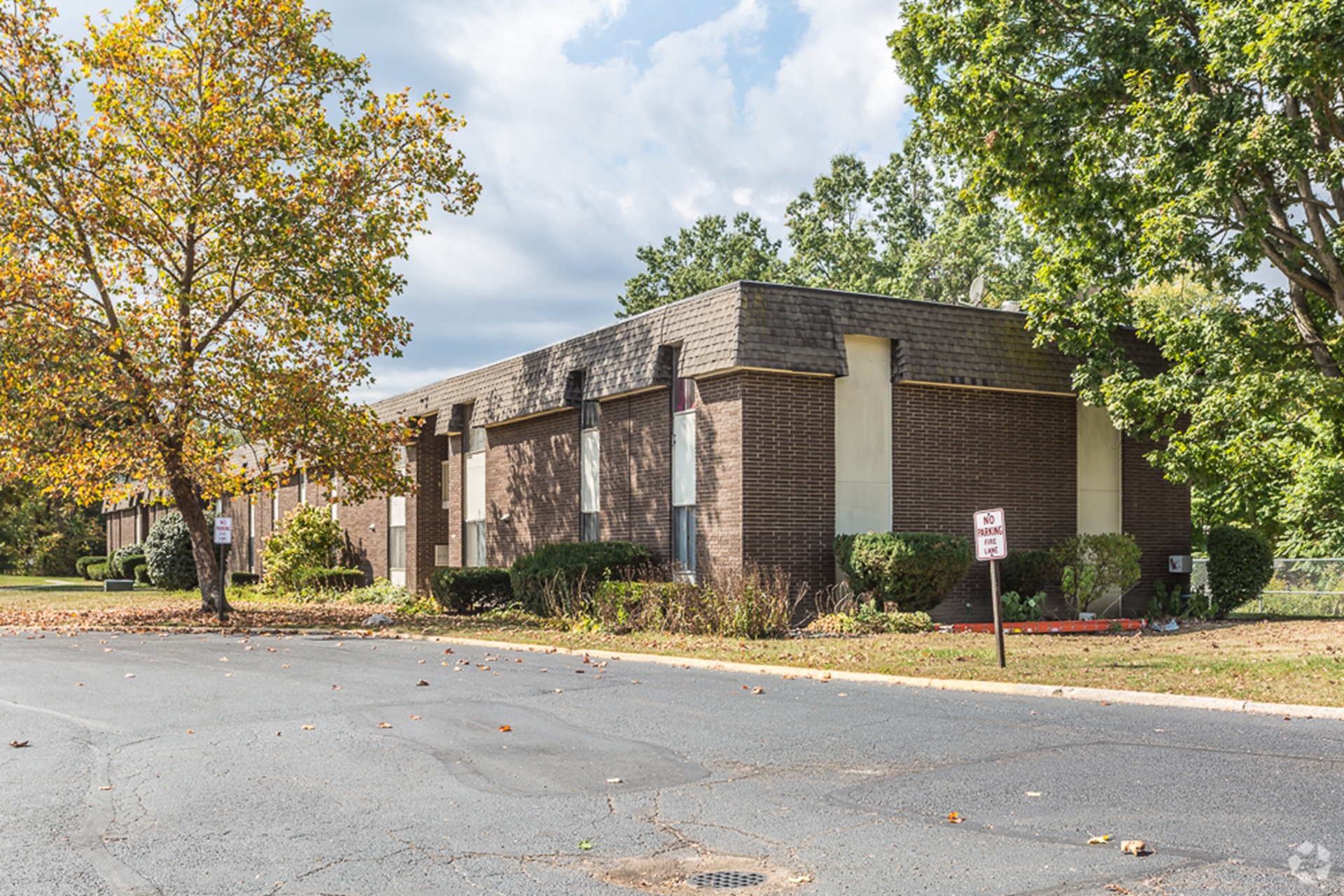 Fairway Tower & Manor Apartments exterior in Akron Ohio